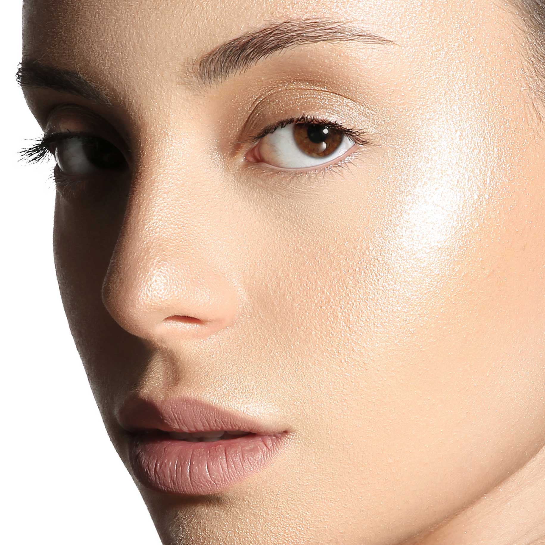 GLIMMER GLOW HIGHLIGHTER - Pearly Shimmer