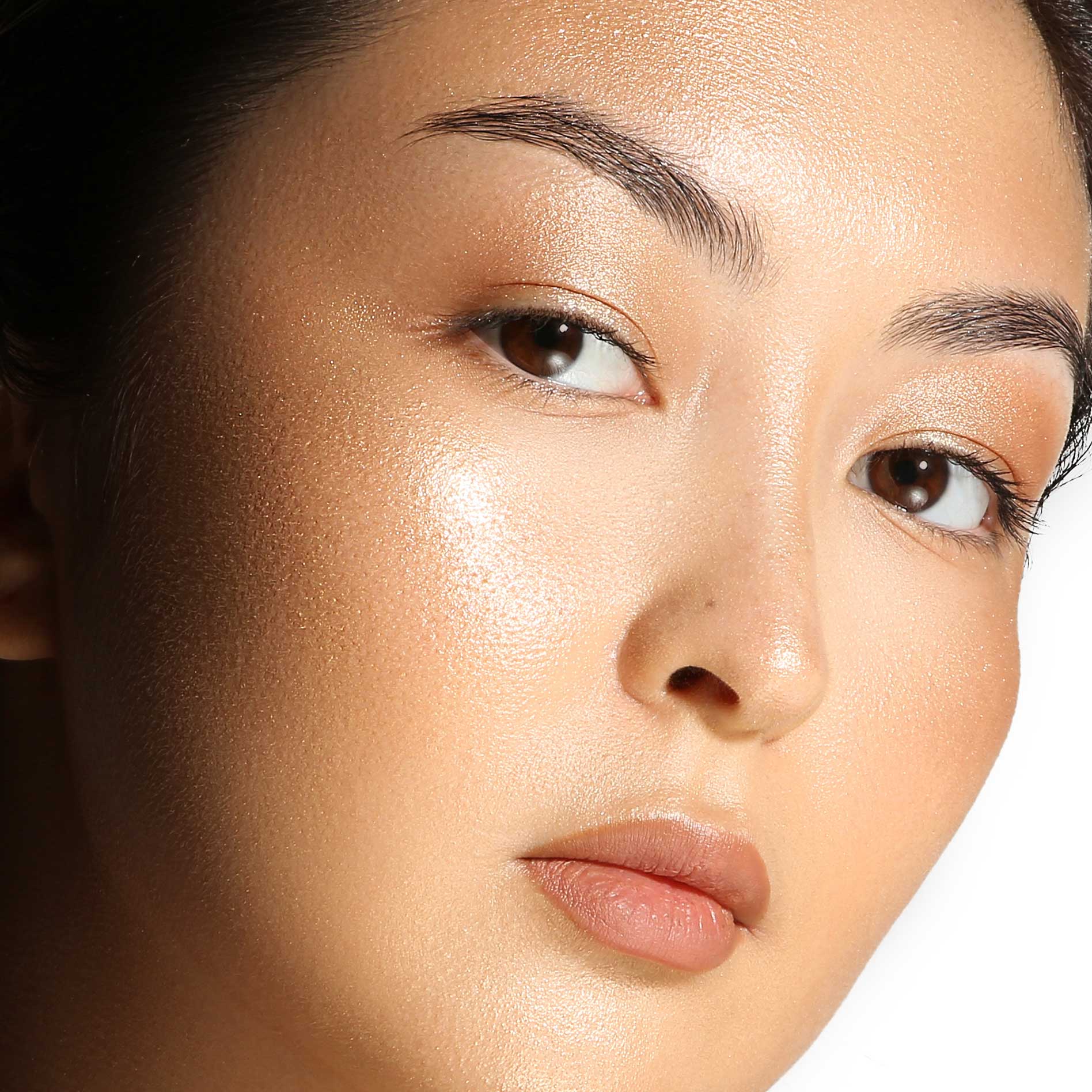 GLIMMER GLOW HIGHLIGHTER - Pearly Shimmer