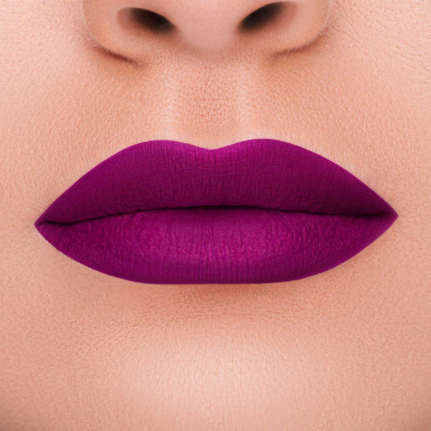 LIQUID MATT LIP DROP SK-308 PLUM: Transfer-proof, pigmented, velvet finish