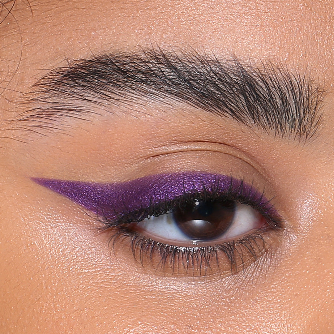 DIVINE KAJAL WATERPROOF EYE PENCIL PLUM-METALLIC