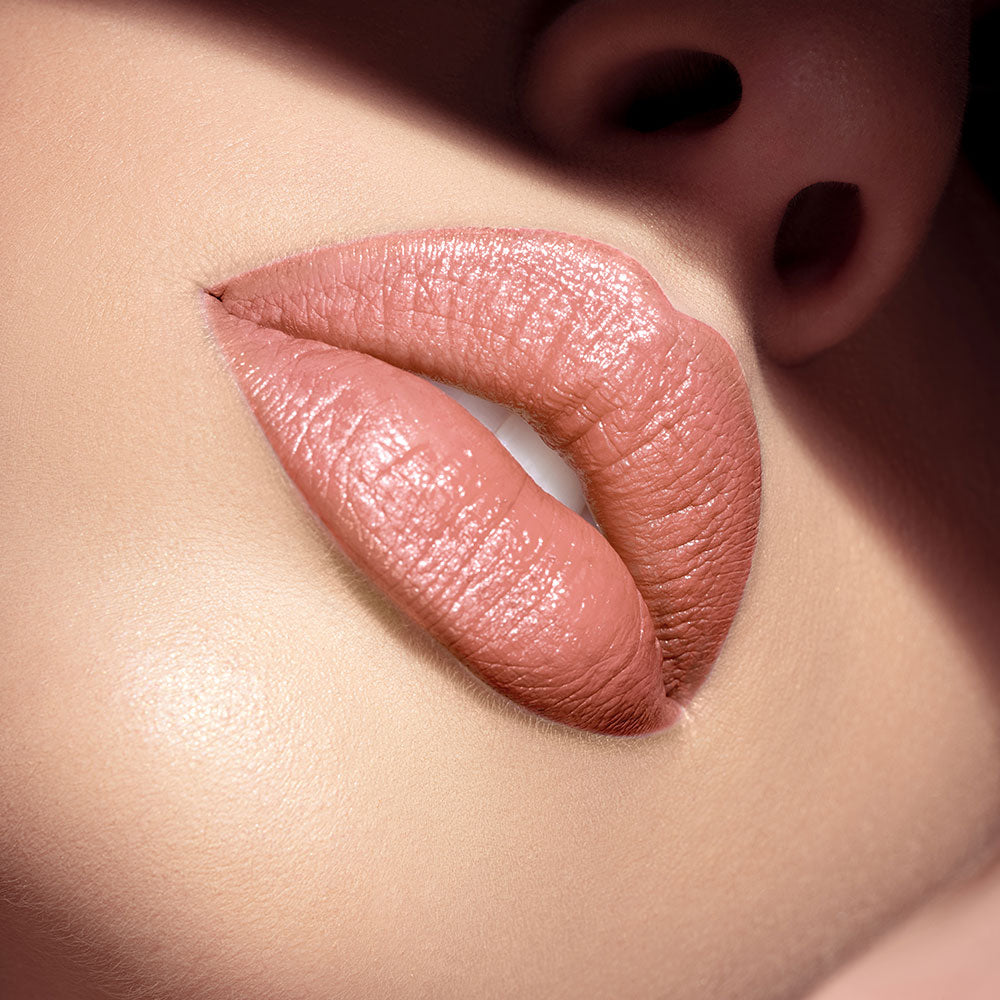 SK WOMEN 405 ESTRA LIPSTICK: bold colors, intense pigment, luminous shine, matte finish, velvet, no feathering, no caking, no sticking