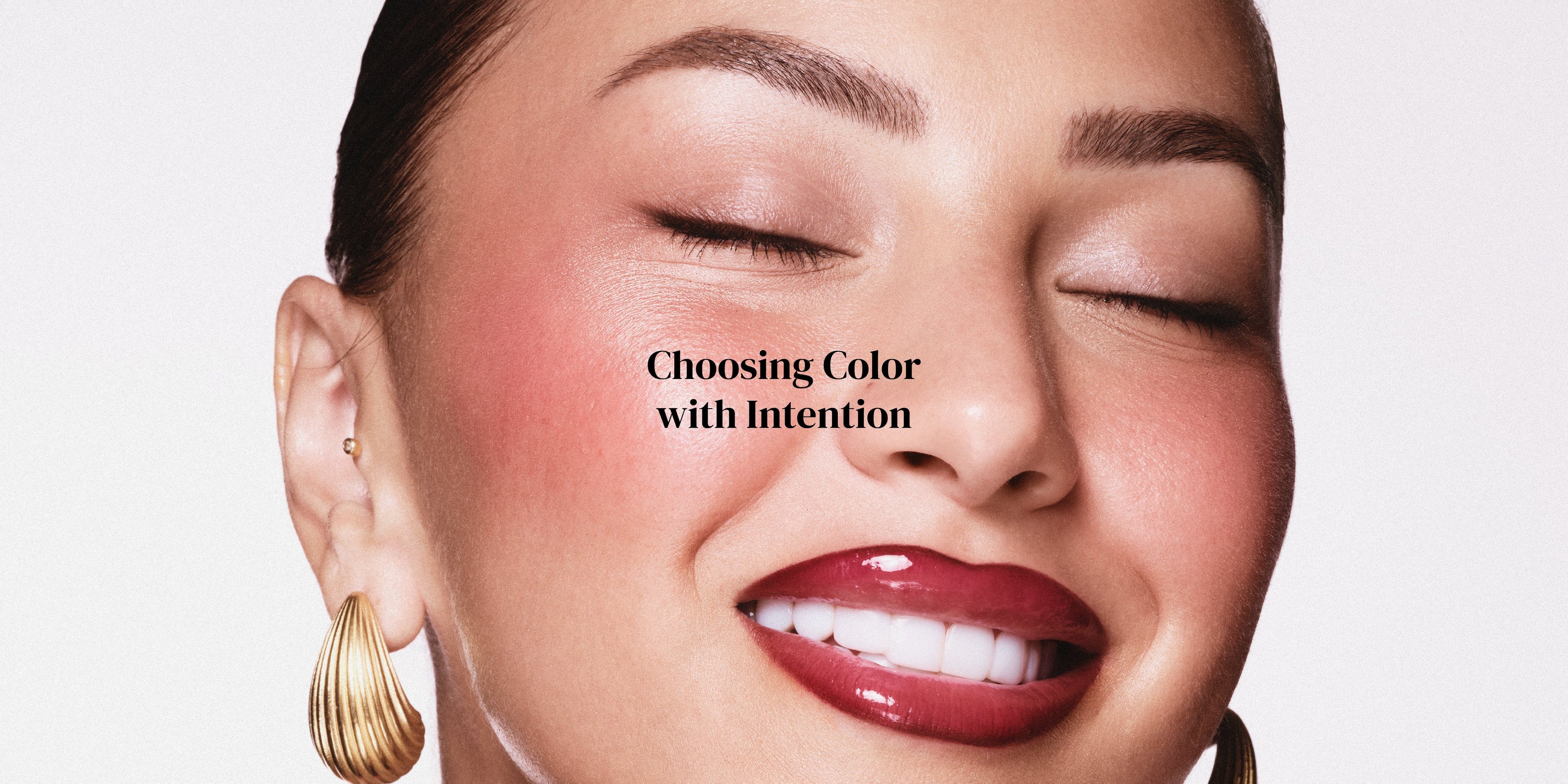 The Psychology of Color in Makeup