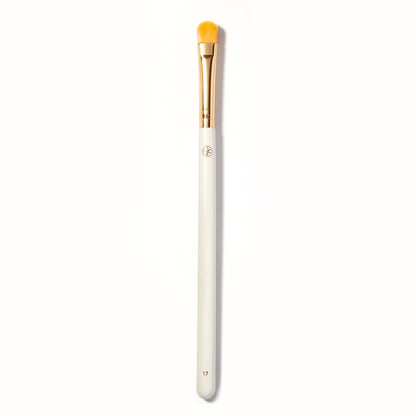 CONCEALER BRUSH 17