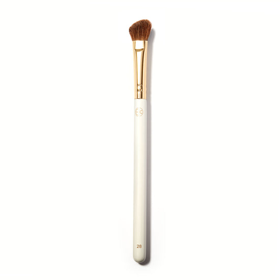 APPLICATOR / BLENDING BRUSH 28