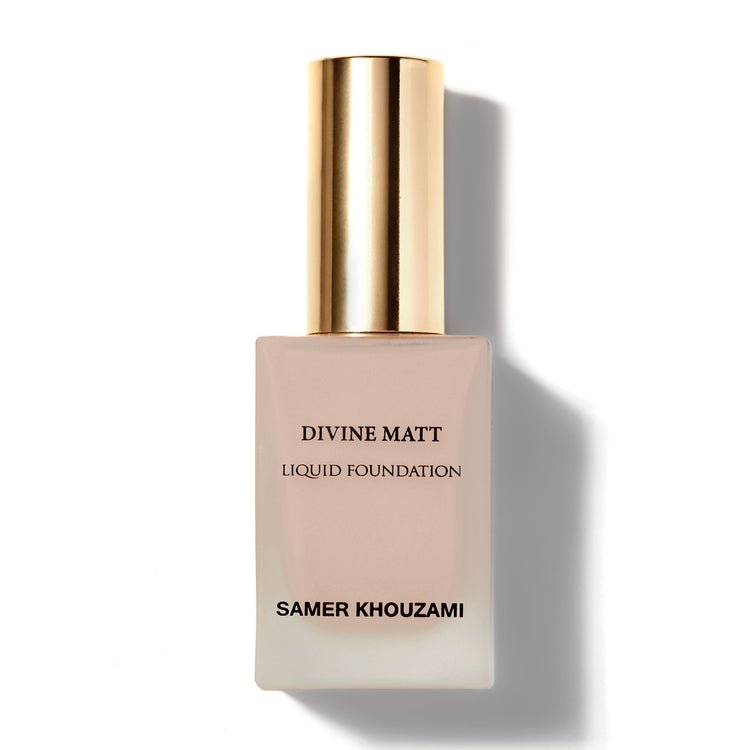 DIVINE MATT LIQUID FOUNDATION SK-22: Full Coverage, Blendable, Precise Application, Buildable Coverage, Contouring, Shade Matching, Flawless Finish, Professional Makeup, Long-lasting, Smooth Texture, Matte Finish
