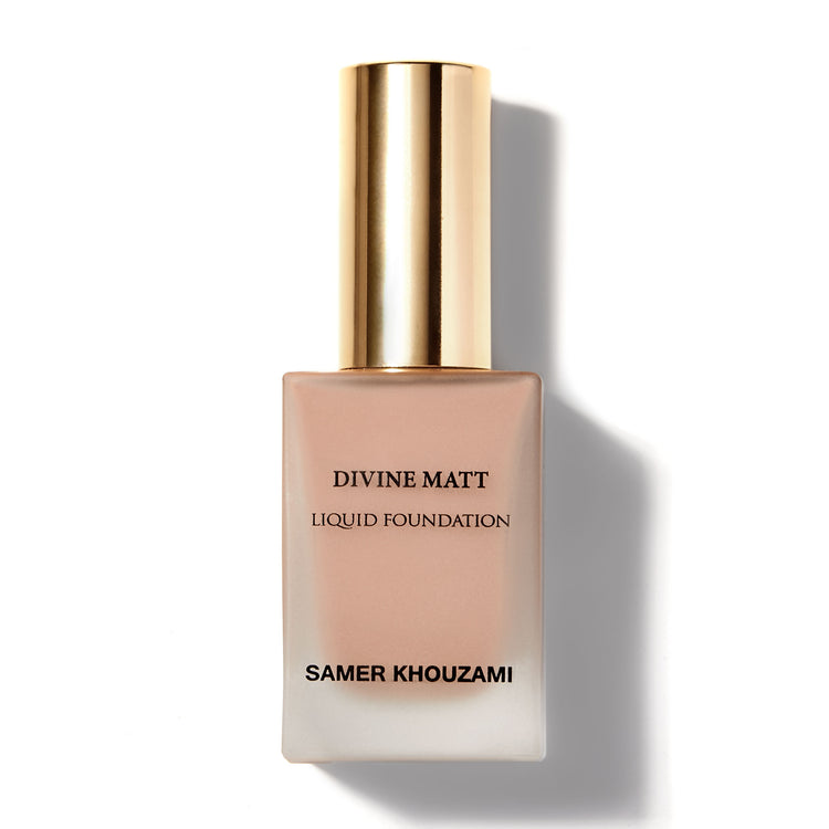 DIVINE MATT LIQUID FOUNDATION SK-26: Full Coverage, Blendable, Precise Application, Buildable Coverage, Contouring, Shade Matching, Flawless Finish, Professional Makeup, Long-lasting, Smooth Texture, Matte Finish