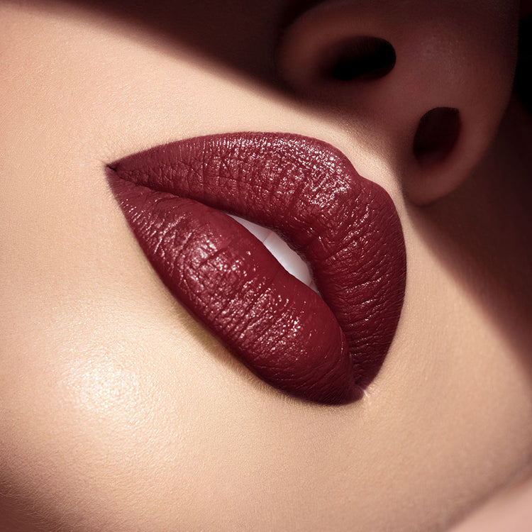 SK WOMEN 417 JULIA LIPSTICK: bold colors, intense pigment, luminous shine, matte finish, velvet, no feathering, no caking, no sticking