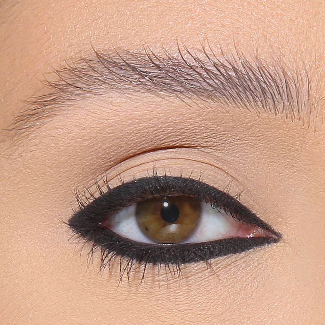 DIVINE KAJAL WATERPROOF EYE PENCIL BLACK-MATT