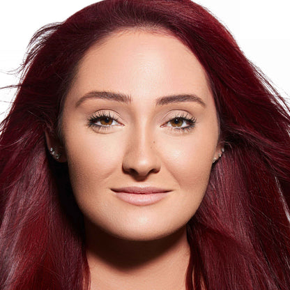 DIVINE MATT LIQUID FOUNDATION SK-21: Full Coverage, Blendable, Precise Application, Buildable Coverage, Contouring, Shade Matching, Flawless Finish, Professional Makeup, Long-lasting, Smooth Texture, Matte Finish