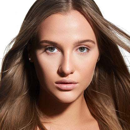 DIVINE MATT LIQUID FOUNDATION SK-26: Full Coverage, Blendable, Precise Application, Buildable Coverage, Contouring, Shade Matching, Flawless Finish, Professional Makeup, Long-lasting, Smooth Texture, Matte Finish